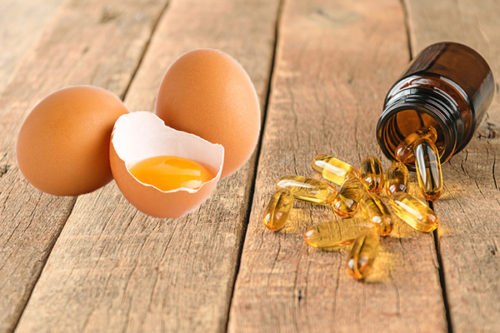 Đừng quên bổ sung dưỡng chất cho da bằng cách đắp mặt nạ vitamin E và trứng gà nhé