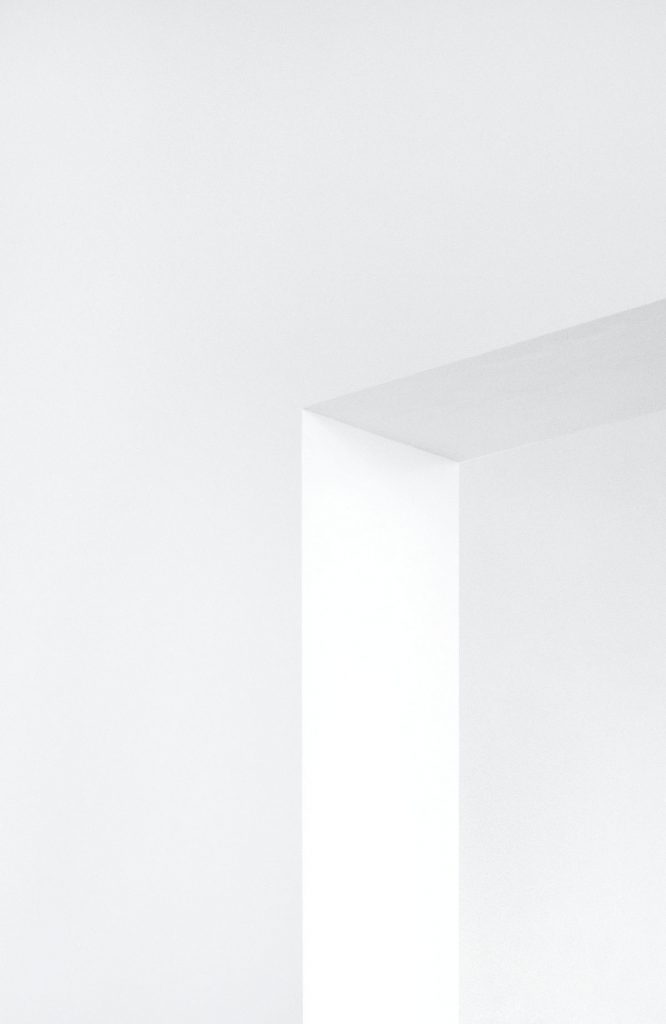 Ảnh tường trắng: Với những trang trí những đơn giản, phong cách, tường trắng là sự lựa chọn hoàn hảo. Hãy xem ngay hình ảnh về ảnh tường trắng này và khám phá những ý tưởng trang trí độc đáo để làm cho phòng của bạn trở nên đẹp hơn và sang trọng hơn.