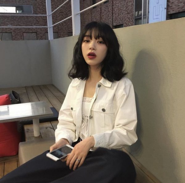 Tóc xoăn ngắn kiểu Hàn Quốc xinh đẹp